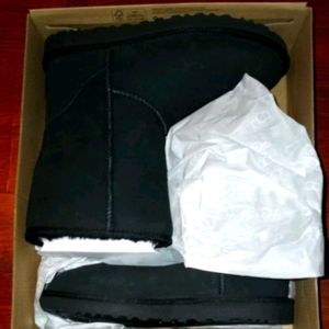 Uggs W Classic Short II blk. Sz. 8